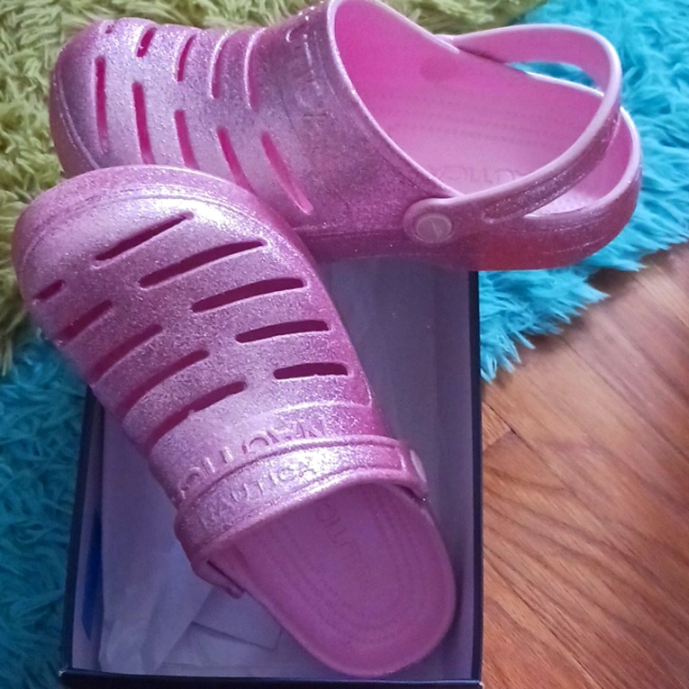 Clogs girls